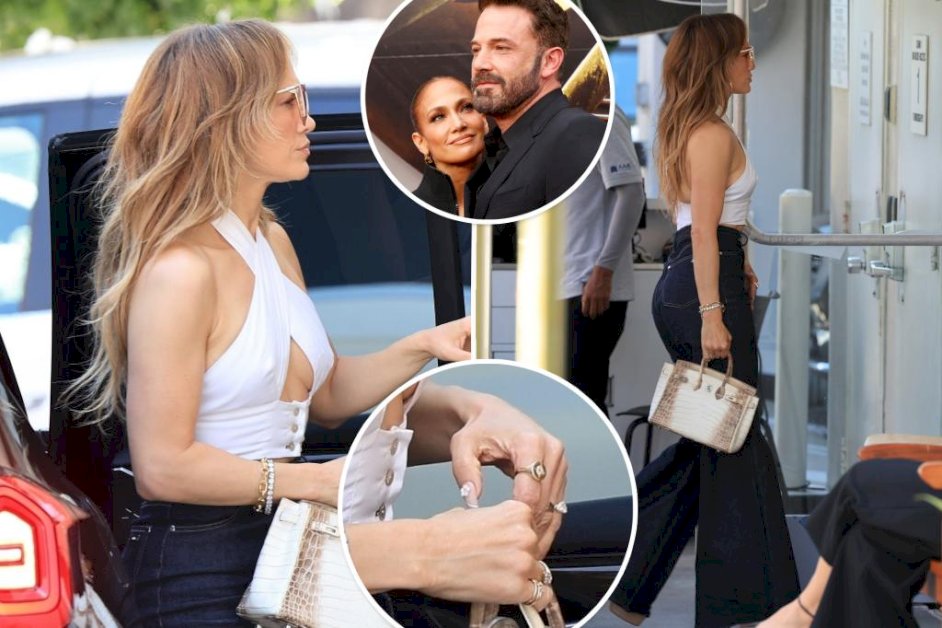 is-jennifer-lopez-engaged?-fans-speculate-as-she-flaunts-gold-band-on-left-hand