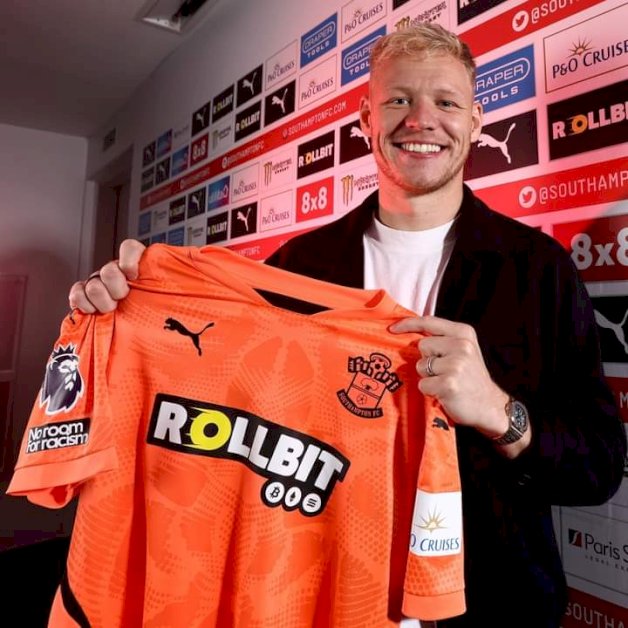 breaking-news:-arsenal’s-goalkeeper-aaron-ramsdale-joins-southampton-in-a-shocking-move!