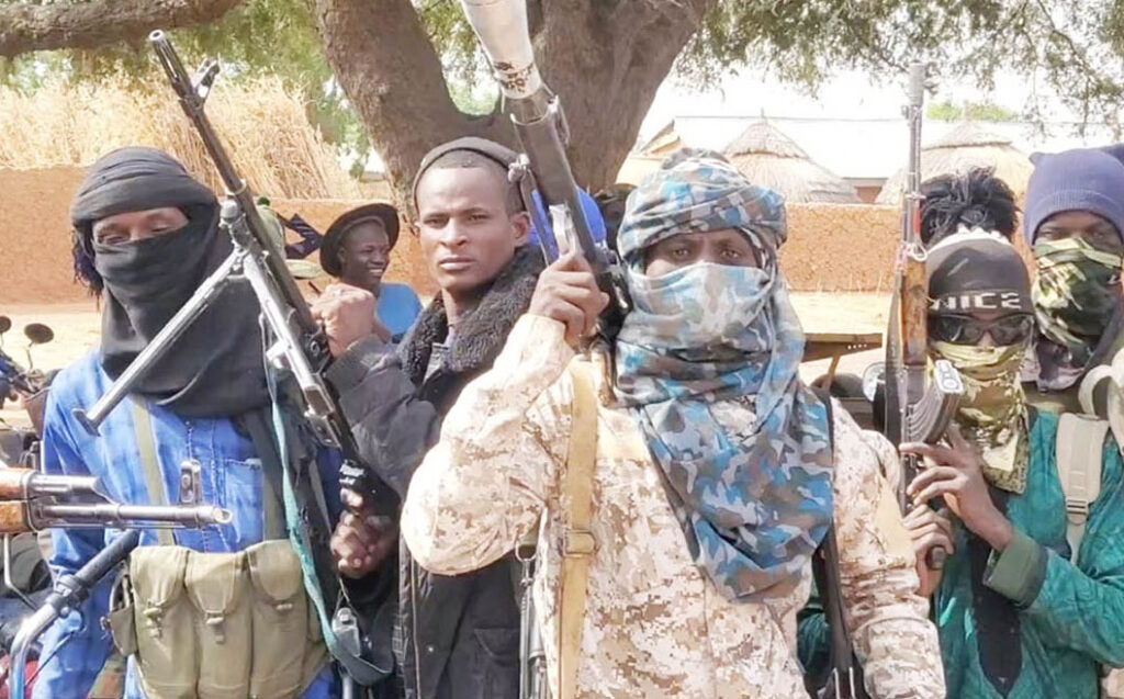Bandits kill mom, child, abduct 100 in Kebbi