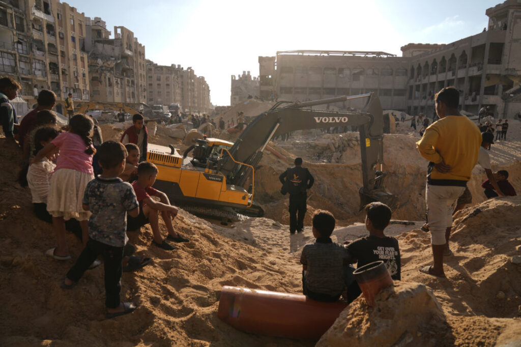 Gaza: Hamas expands search for hostages’ bodies with help from Egypt