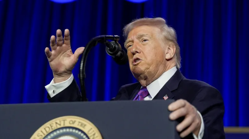 Trump backs Chagos handover deal, says No 10