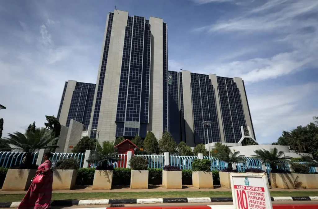 Nigeria scraps FX limits on oil export earnings