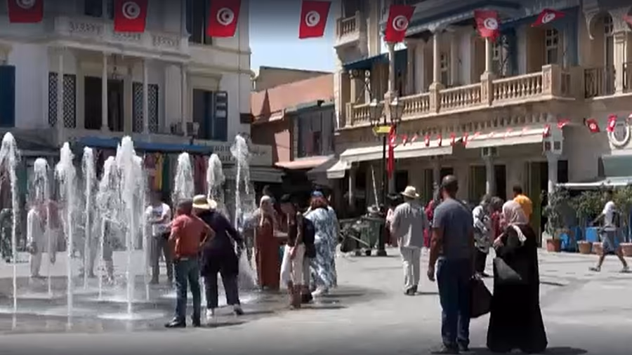 Tunisia reels in extreme heat as temperatures near 50°C