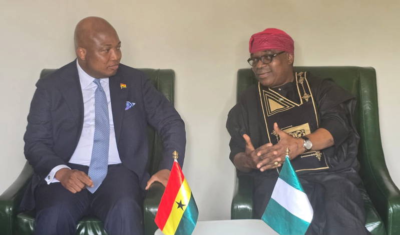 Nigeria, Ghana To Deepen Partnership Against Afrophobic Protests