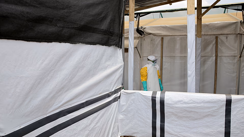 DRC Ebola outbreak passes 7,000 cases but officials say spread may have peaked