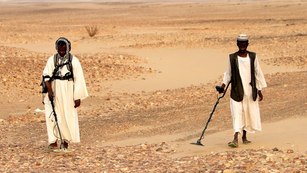 Dozens of gold prospectors killed in strikes on Egypt-Sudan border, rights group says